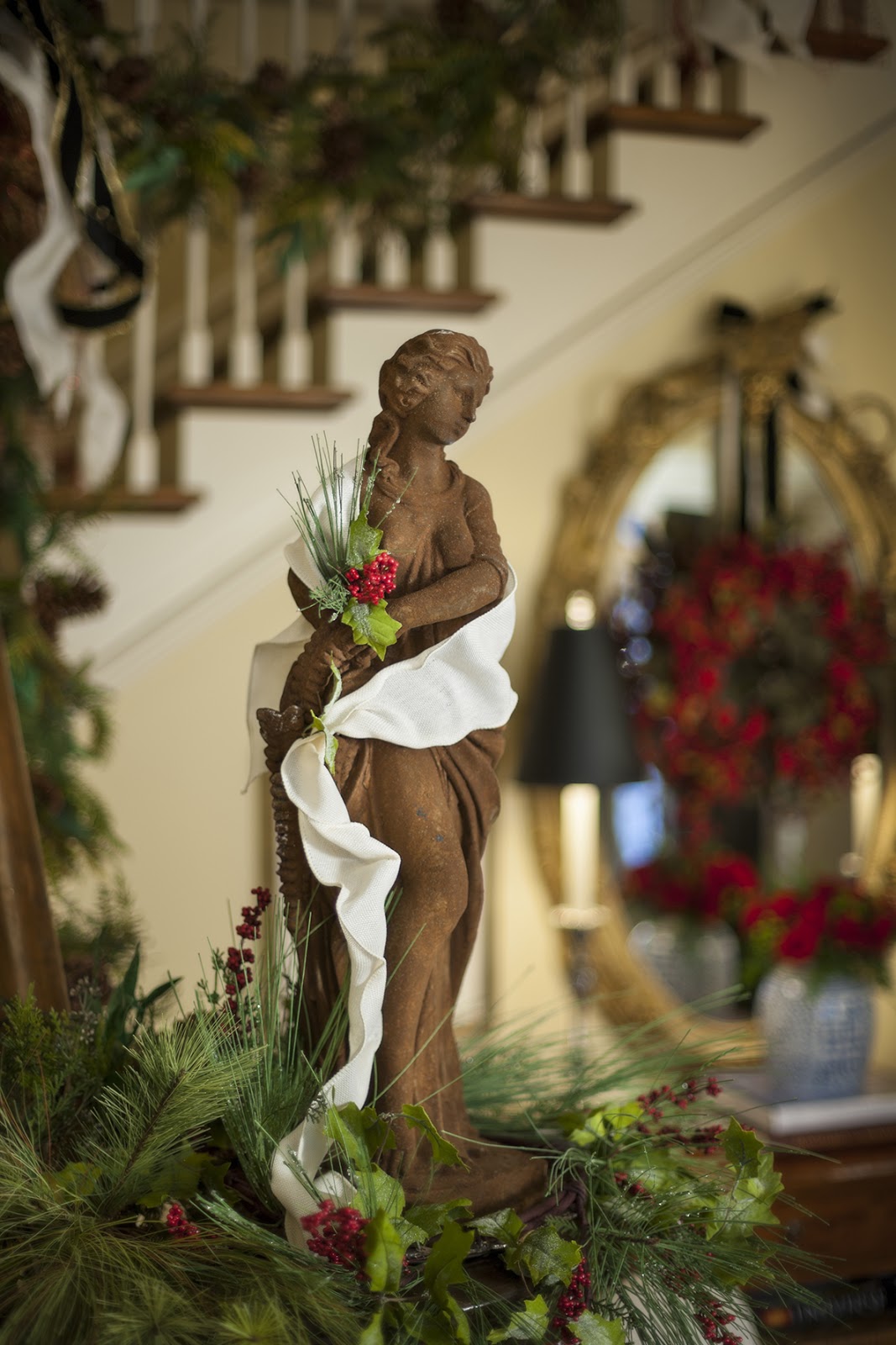 Eye For Design Decorate Your Interiors With Classical Statuary