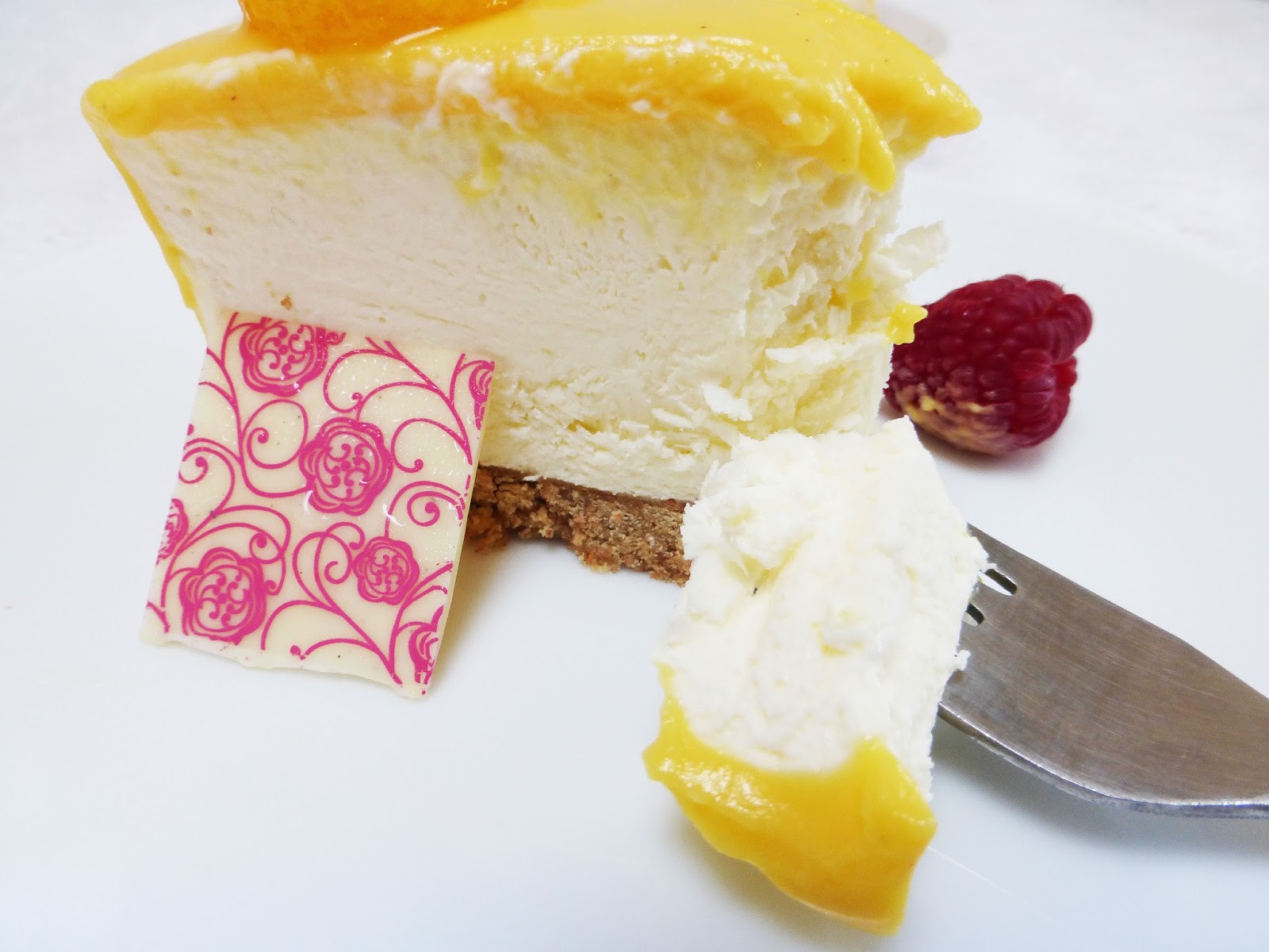 Yuzu Skyr 'Cheesecake' with Advocaat Mirror Christmas Recipe