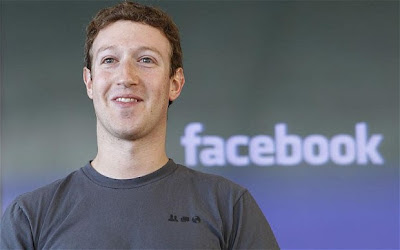 Facebook acquires Instagram