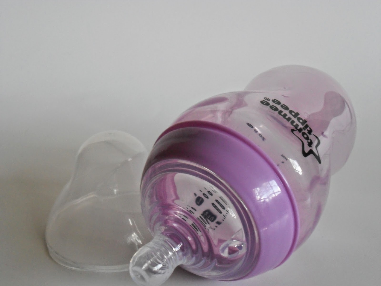Color My World with Tommee Tippee. Review  (Blu me away or Pink of me Event)