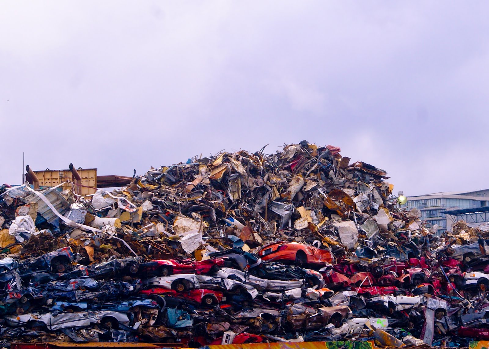 junkyard1 - Chevy Knows Muscle Cars