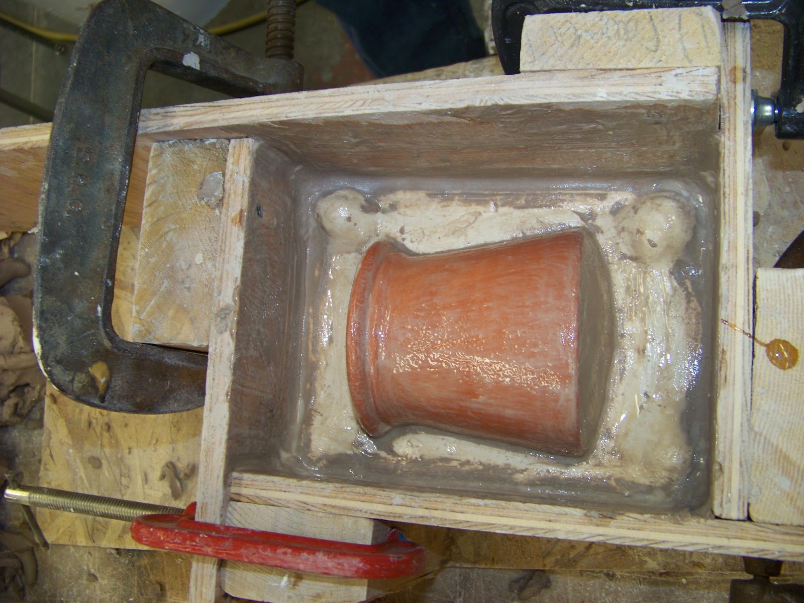 CMU 341 Mold Making and Ceramic Design 2 part plaster mold