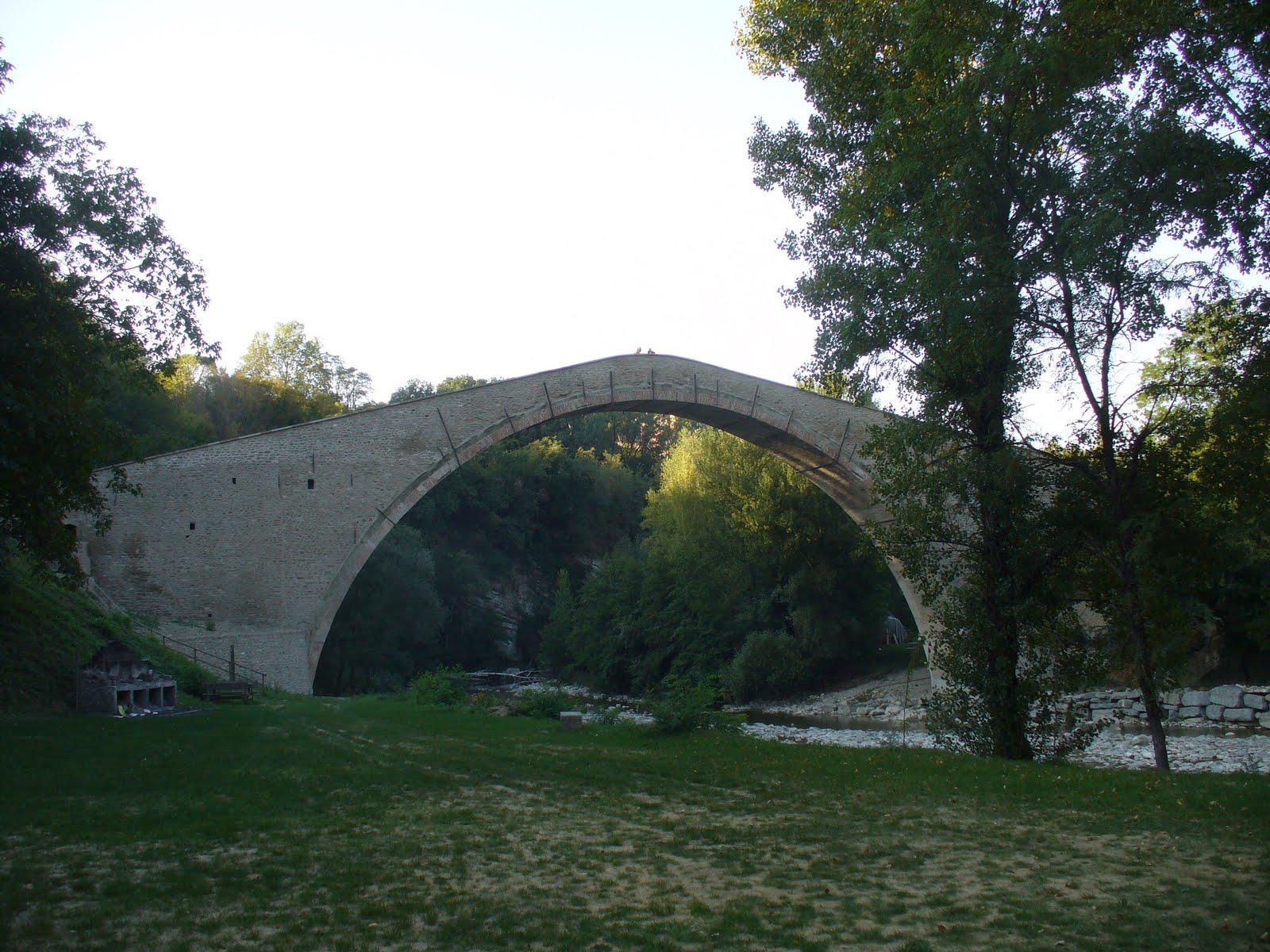 Travel Castel Del Rio