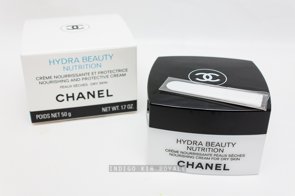CHANEL (HYDRA BEAUTY NUTRITION) Nourishing and Protective