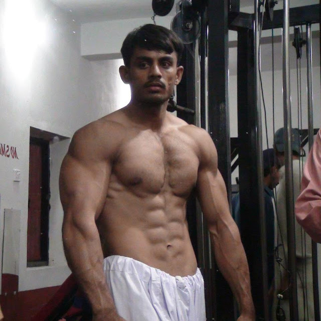 Ansar Khan Body Builder Pakistani BodyBuilders Bodybuilding