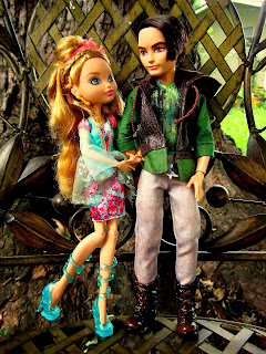 Ever After High Ashlynn Ella and Hunter Huntsman Fashion Doll, 2-Pack