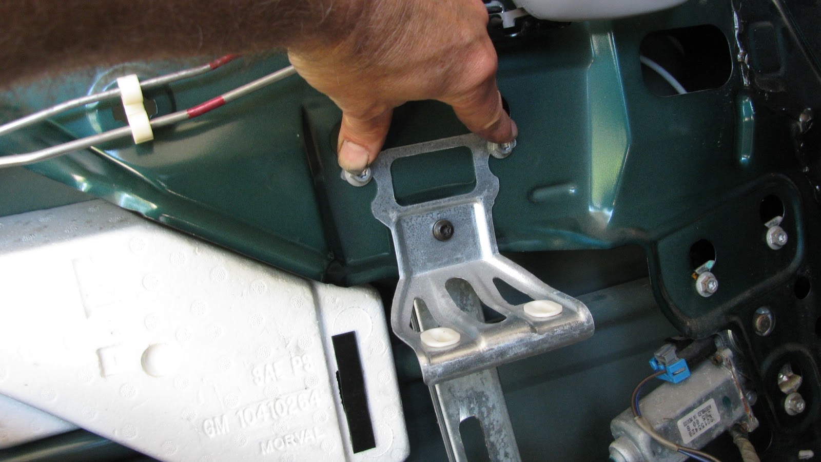 The Original Mechanic How to a fix a power window failure GM 2001