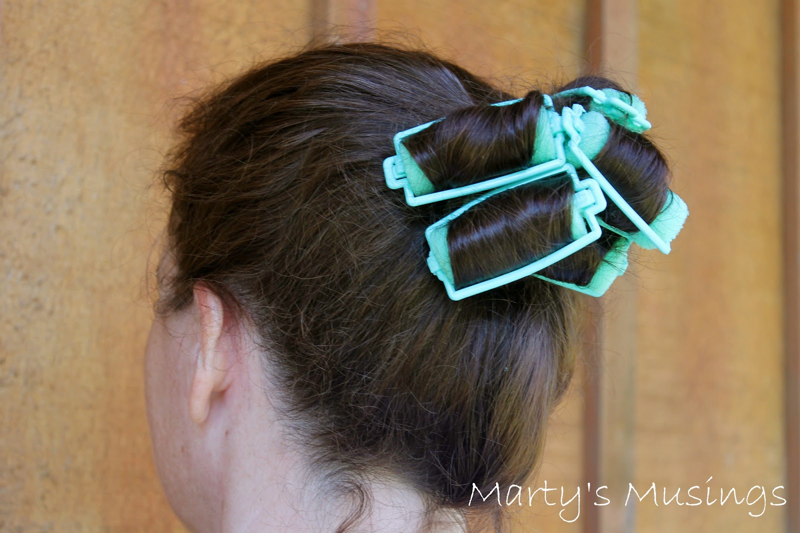 Fast and Easy Hair Using Sponge Rollers