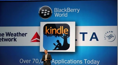 La aplicación de Amazon Kindle para BlackBerry 10 ya está disponible en BlackBerry World La aplicación de Amazon Kindle por fin ha llegado a la plataforma BlackBerry 10. Está aplicación pone más de un millón de libros a tu alcance. Está aplicación va dedicada a todos los lectores si usted es un lector de libros, lector de una revista o periódico necesitas tener está aplicación instalada en tu dispositivo, Elige entre más de un millón de libros Kindle de la tienda de Kindle o disfrutar de las revistas populares como The Economist y resumen del lector con imágenes en color de alta resolución. Características de está aplicación: Lee Libros: Elija de manera gratuita miles