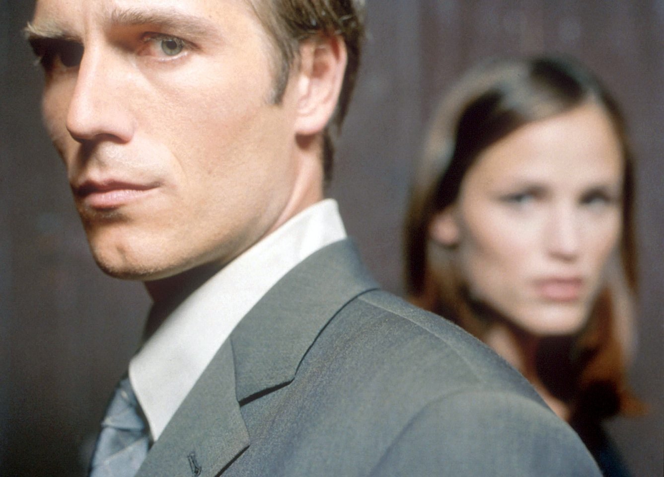 Alias, Season One (2001) Finding Wonderland