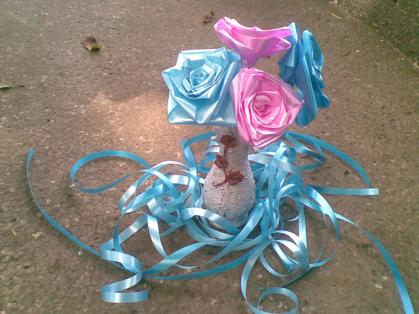 peekadot paper ribbon roses how to make a paper ribbon flower