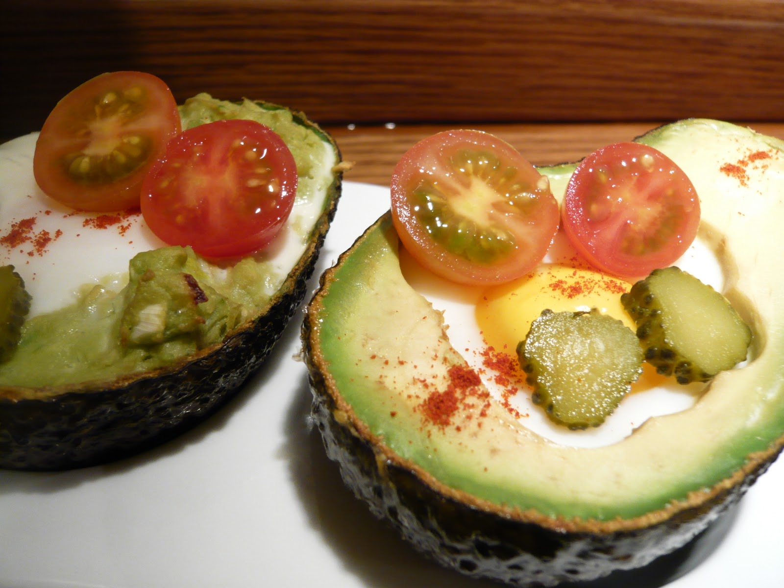La Lengua de la Mariposa AGUACATES CON HUEVOS.