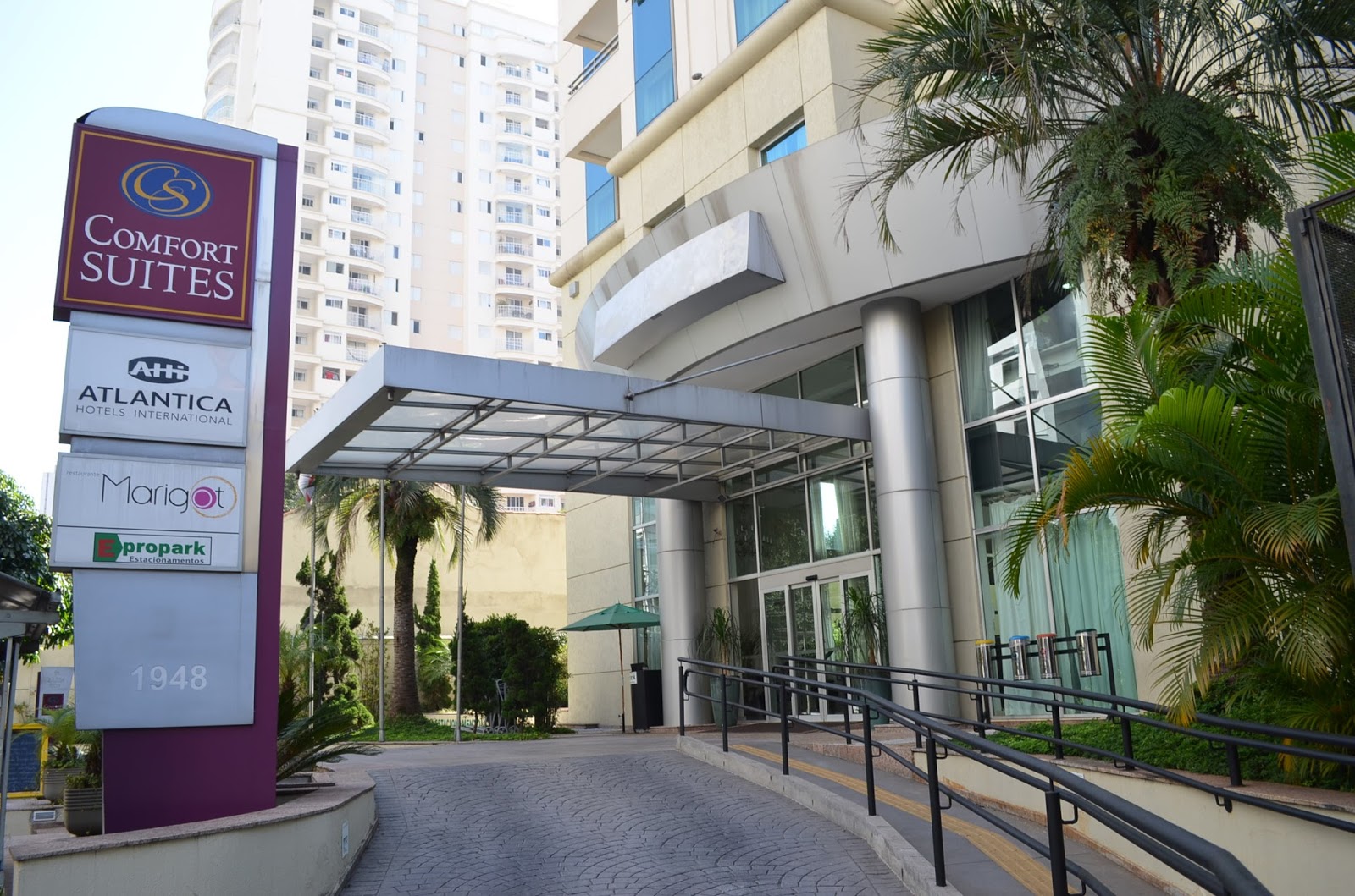 Cariocando Por Ai Hotel Review Comfort Suites Oscar Freire