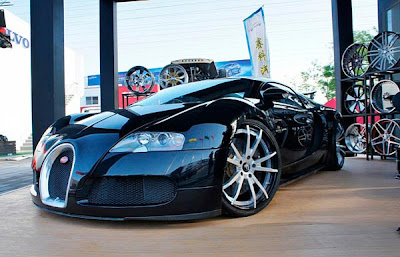 Bugatti Veyron Preto
