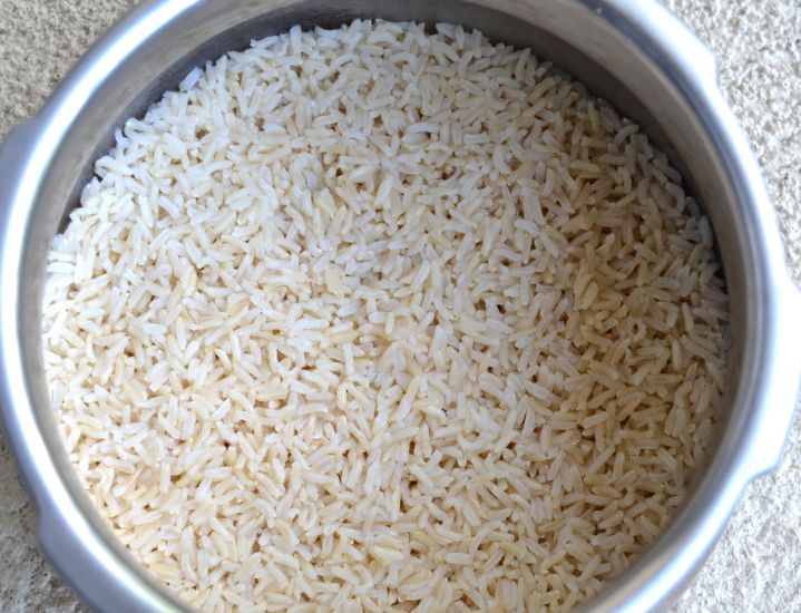 How to Cook Perfect Brown Rice Every Time in Pressure Cooker. Forks N