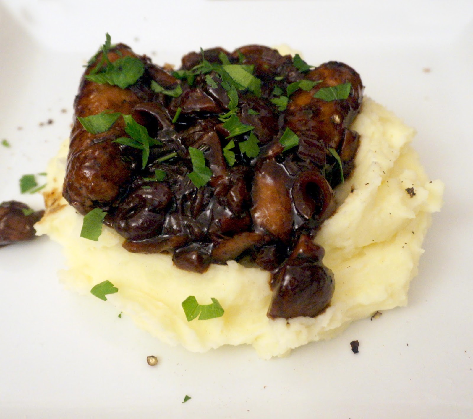 megmade Gordon Ramsay's Sausage & Caramelised Onion Hot Pot