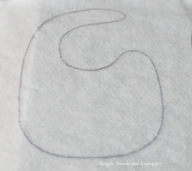 Handmade Baby Bibs {Quiltasyougo}