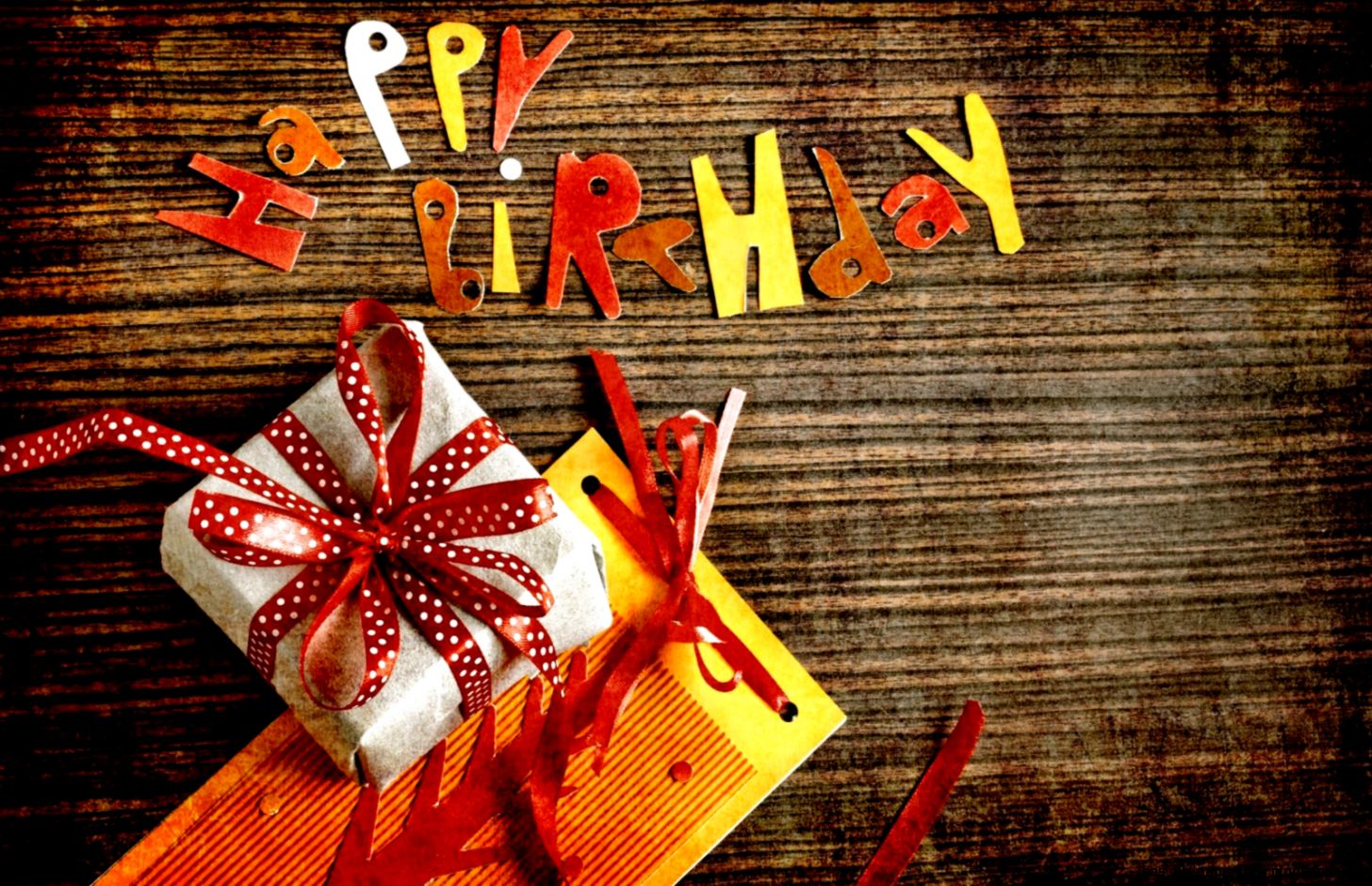 Happy Birthday wallpaper images pictures photos Happy Birthday wallpaper images pictures photos
