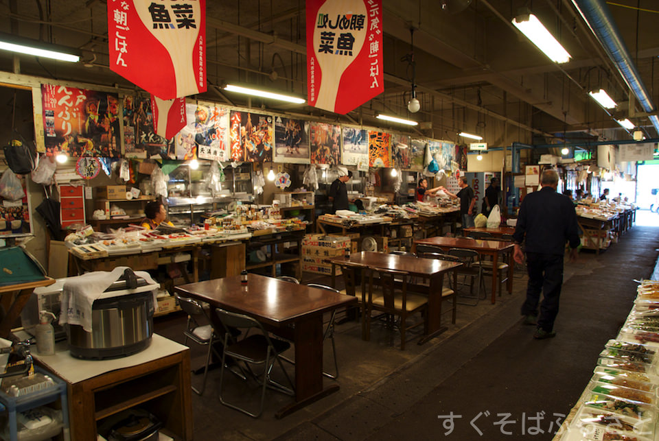 すぐそばふるさと 八戸観光なら絶対ここ 陸奥湊駅前市場の朝ご飯がヤバすぎる