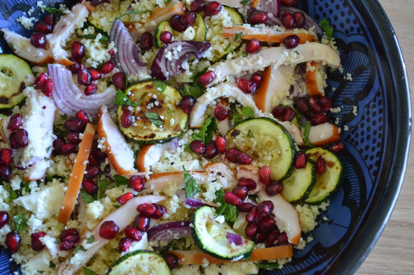 Mijn kookavonturen Couscous salade met gerookte kip, courgette en