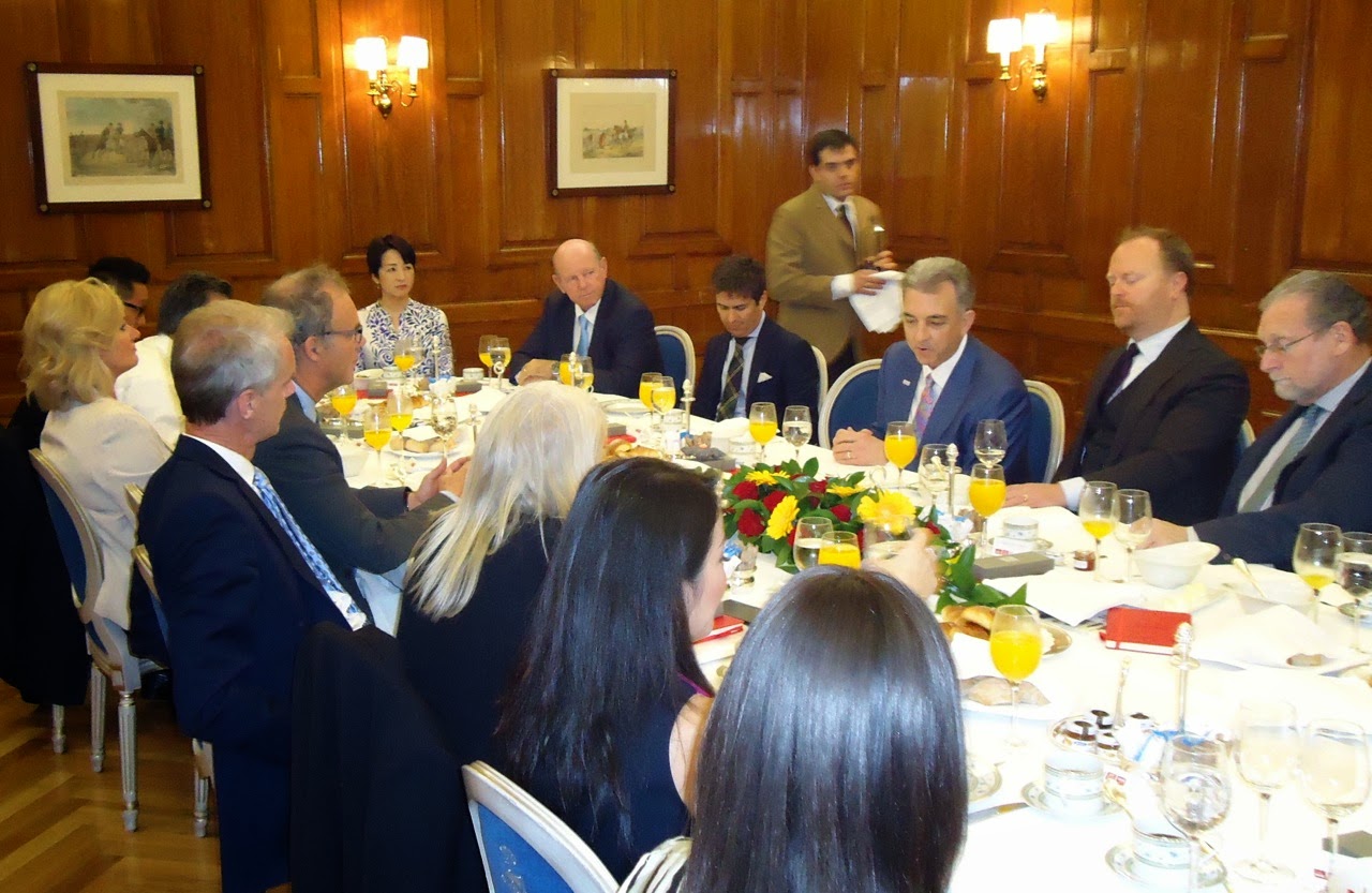 WTTC and UNWTO delegates breakfast with Stephen Sackur of BBC at the Ritz Madrid 1 Travel & Tourism News – Global, Trusted, Independent WTTC%2BBBC%2Bbreakfast | eTurboNews | eTN