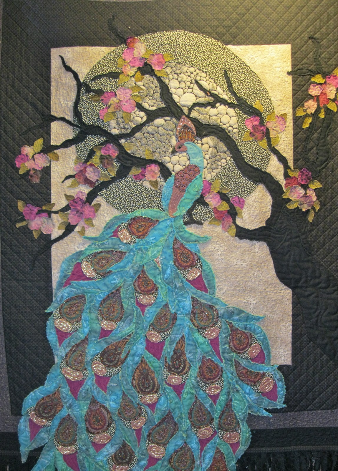 Beautiful peacock quilt Peacock quilt, Quilts, Painting