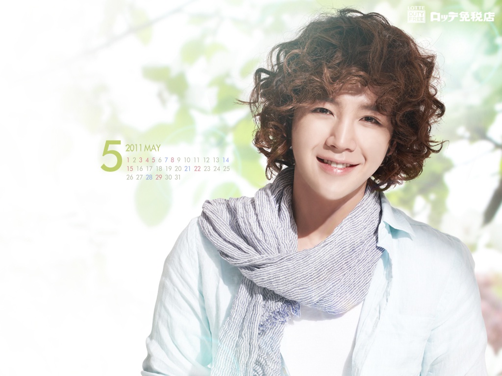 http://3.bp.blogspot.com/-63Kr6nRpemQ/Tbr0XgZwZgI/AAAAAAAABjQ/OE82CLItKvA/s1600/lottemay1.jpg