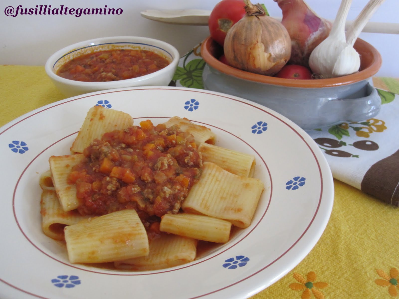 fusillialtegamino Paccheri con Ragù alla Bolognese