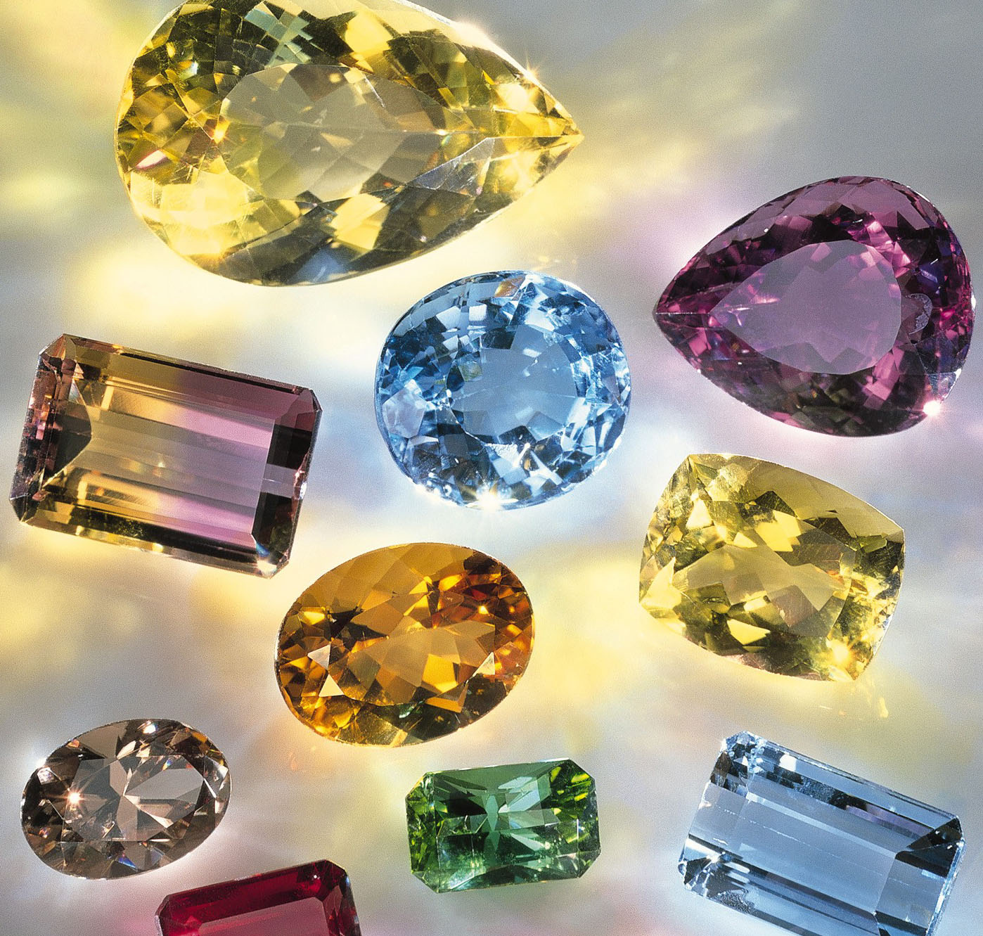 DICAS E VARIEDADES CORES E PEDRAS DE CURSOS PROFISSIONALIZANTES