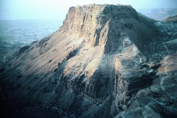 El Octavo Pasajero Eleazar Ben Yair y los héroes de Masada.