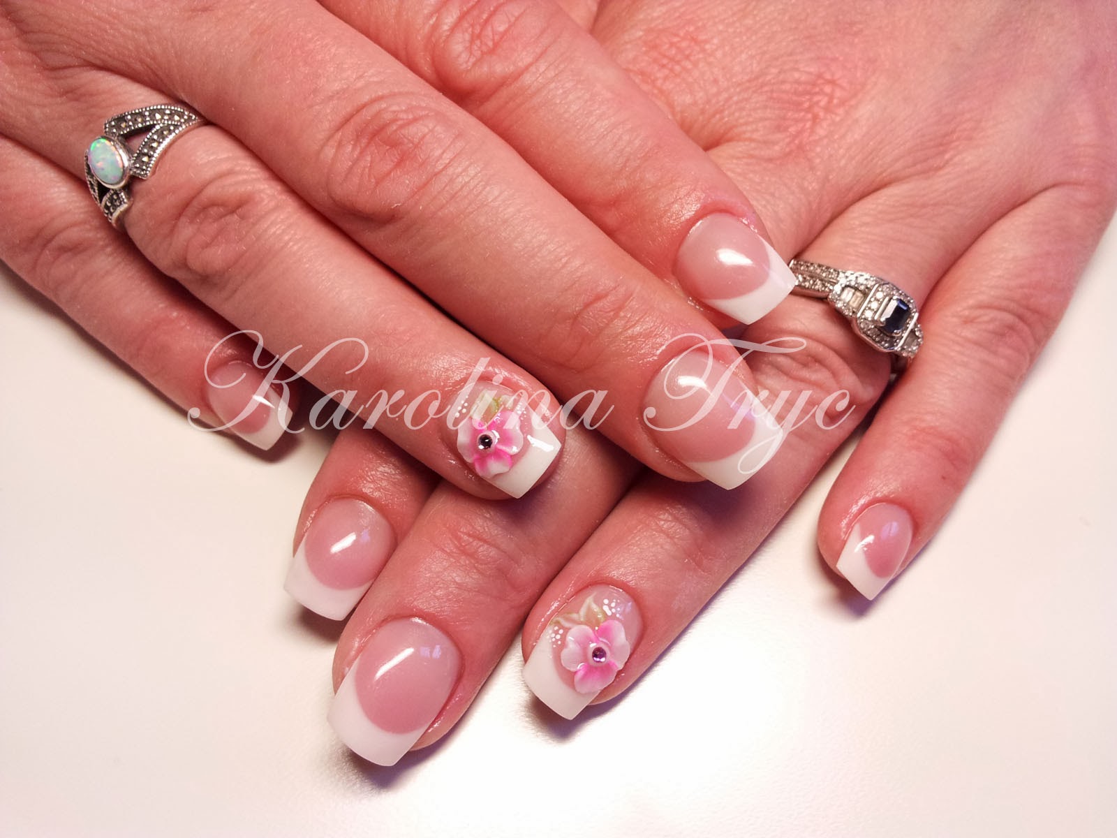 ***NAIL ART *** ACRYLIC *** UV GEL NAILS EXTENSION ***CRYSTAL NAILS