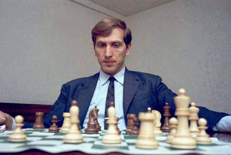 Bobby Fischer: Chess's beguiling, eccentric genius - BBC News