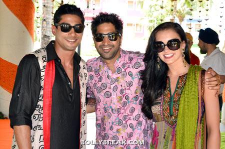 Prateik, Harmeet Sethi and Amy Jackson - (15) - Shveta Salve Wedding Pics
