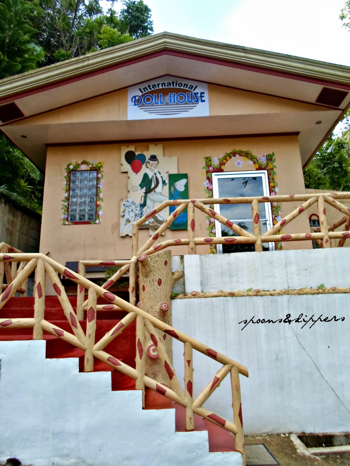 Surigao 3 International DollHouse & Ocean View Park Spoons & Slippers