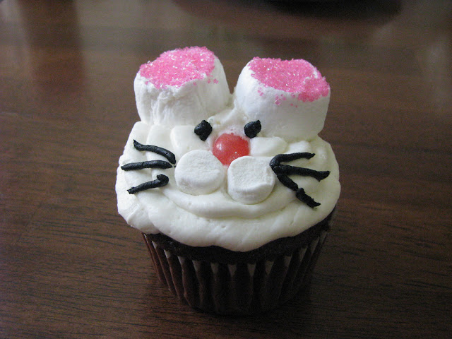 cute easter bunny cupcakes. easter bunny cupcakes pictures. cute easter bunny cupcakes.