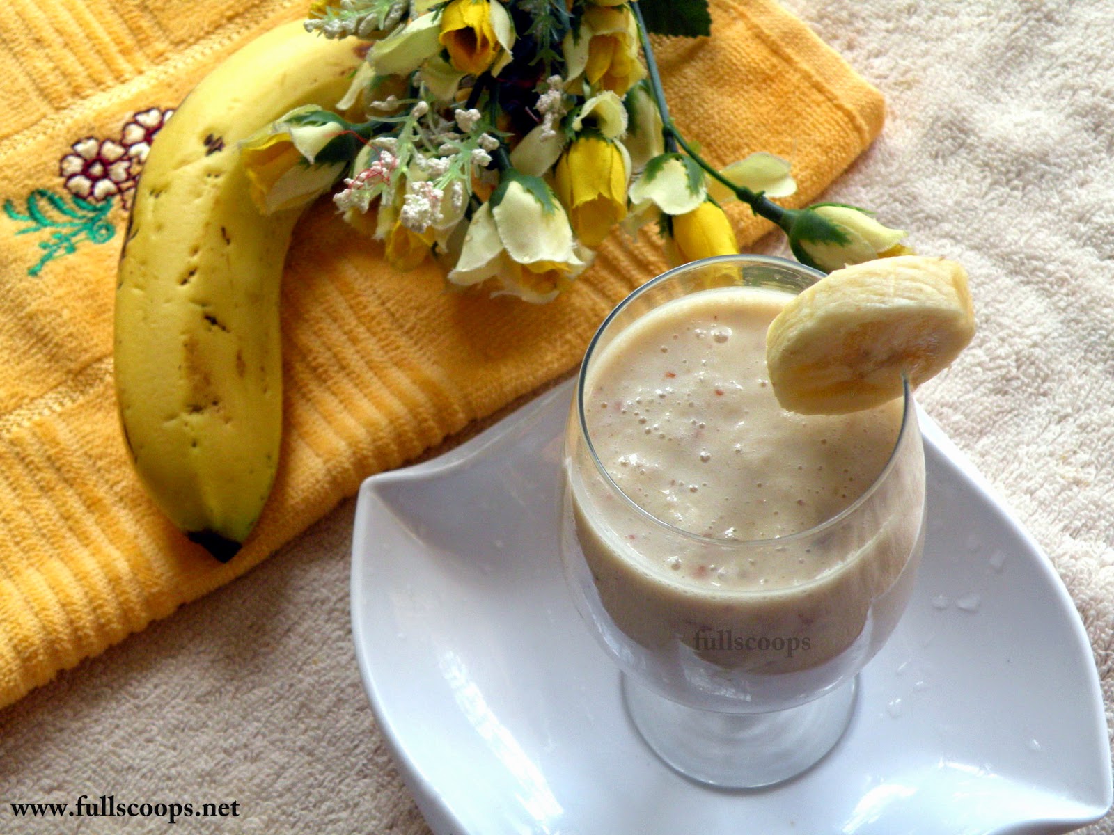 Banana Milk Shake Full Scoops A food blog with easy,simple & tasty