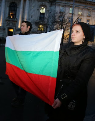 "Не искаме някои хора от партиите! Покажете, че вие се променяте чрез хората, които ще излъчите"