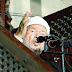 Syaikh Yusuf Qaradhawi Memuji Presiden Mesir Saat Khutbah di Masjid Al Azhar 