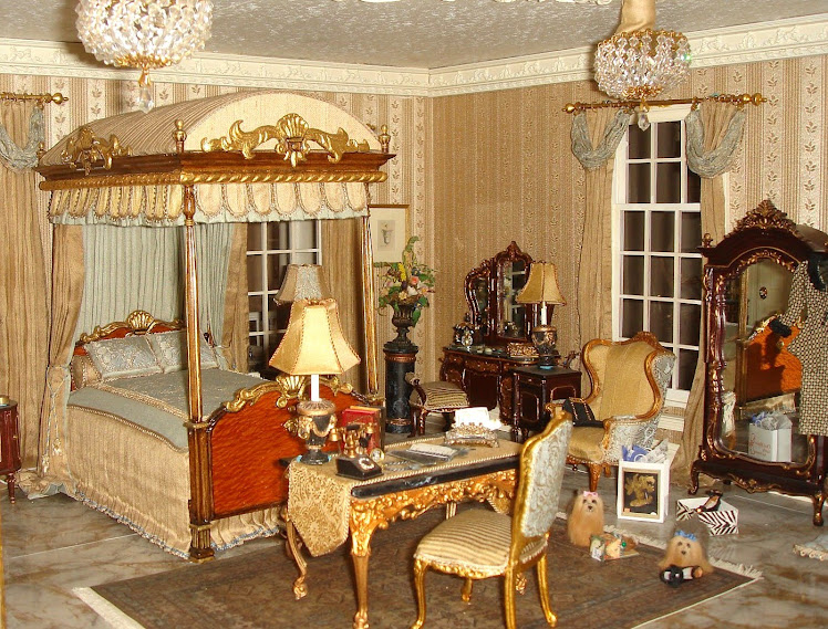 Dollhouse Miniatures by Felma J.