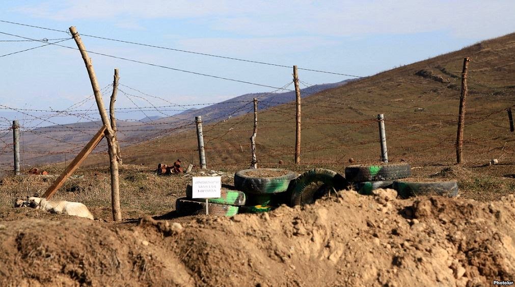 Guardia rusa lleva detenida 54 personas en frontera turca armenia este año