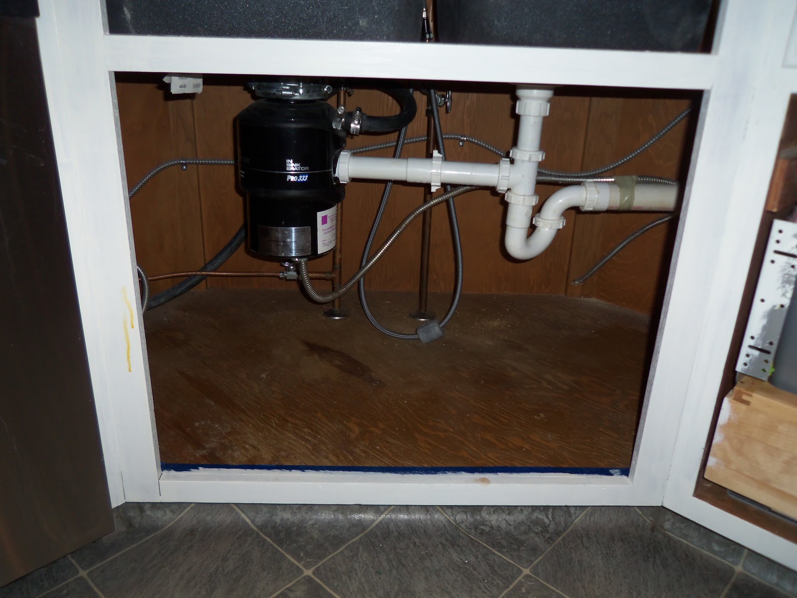 Simply Cottage Love Removing your Sink {DIY}