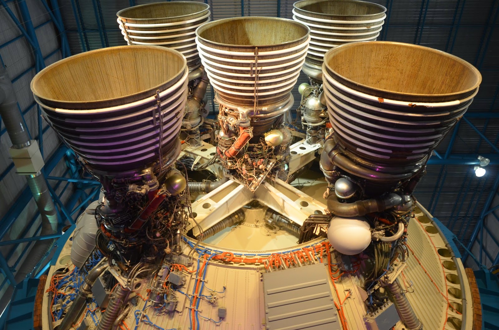 What are rockets used for image