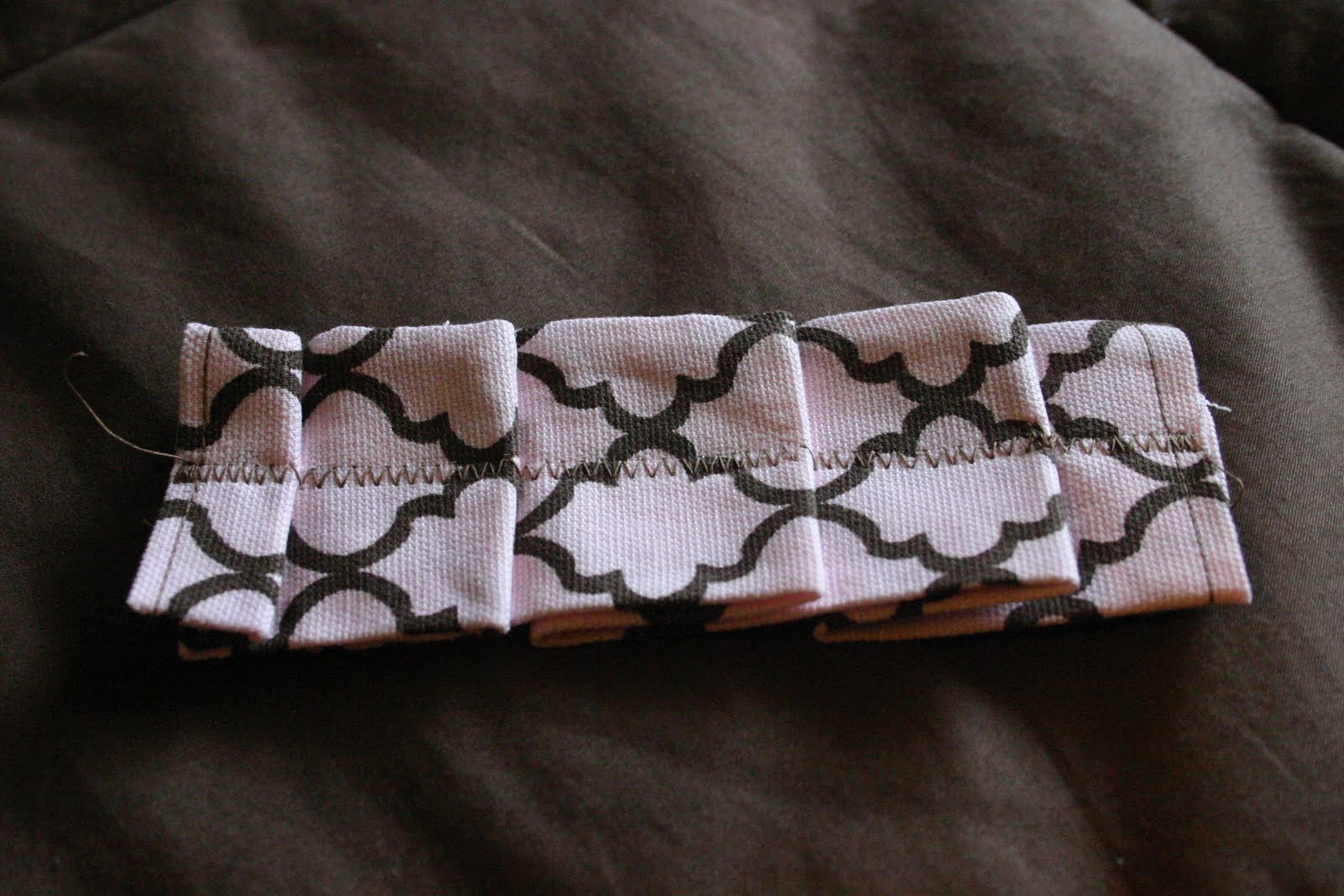 Claudie Belle Designs Pleated Headband Tutorial