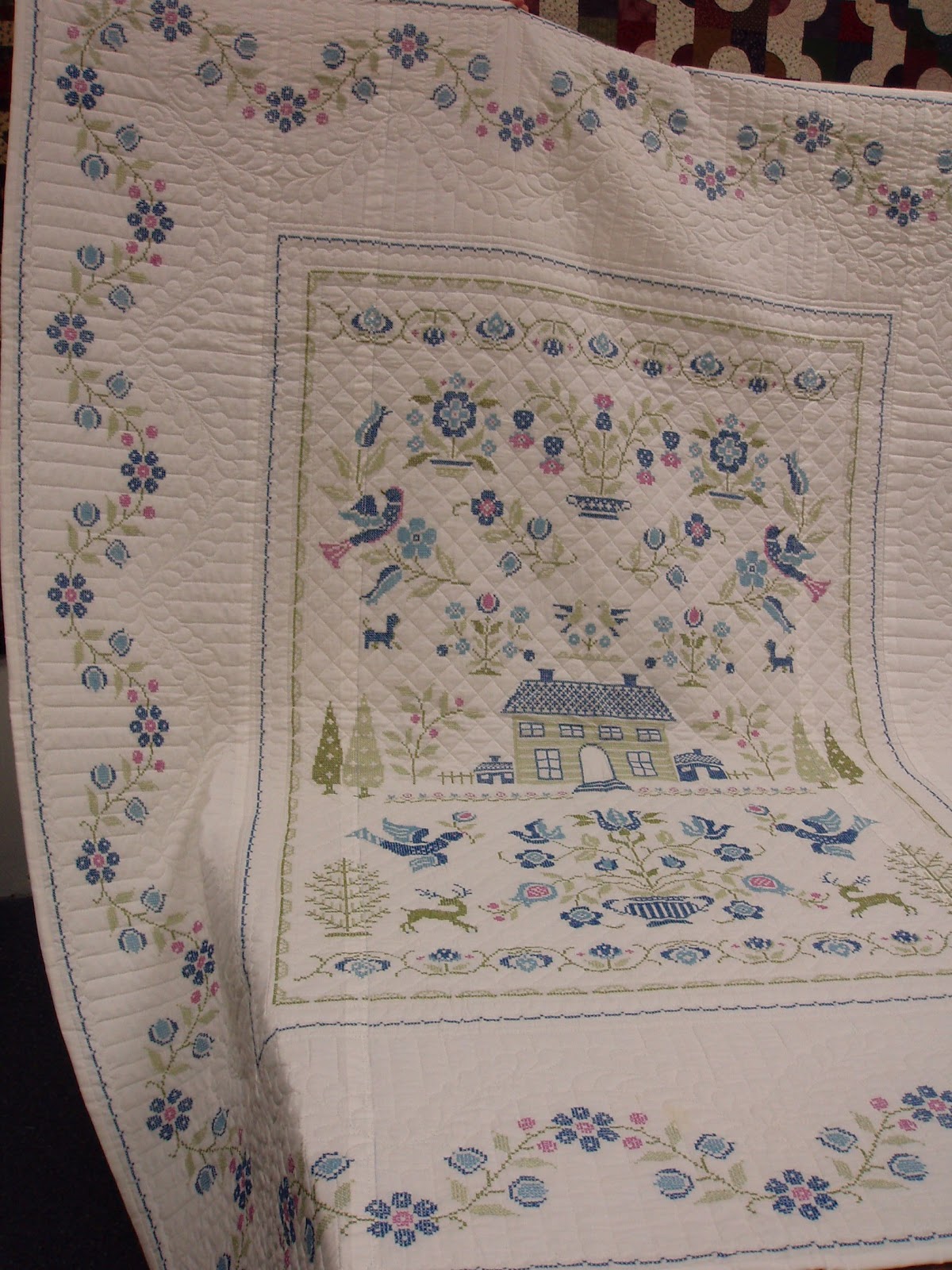Quilts Etc! Embroidered CrossStitch Quilts