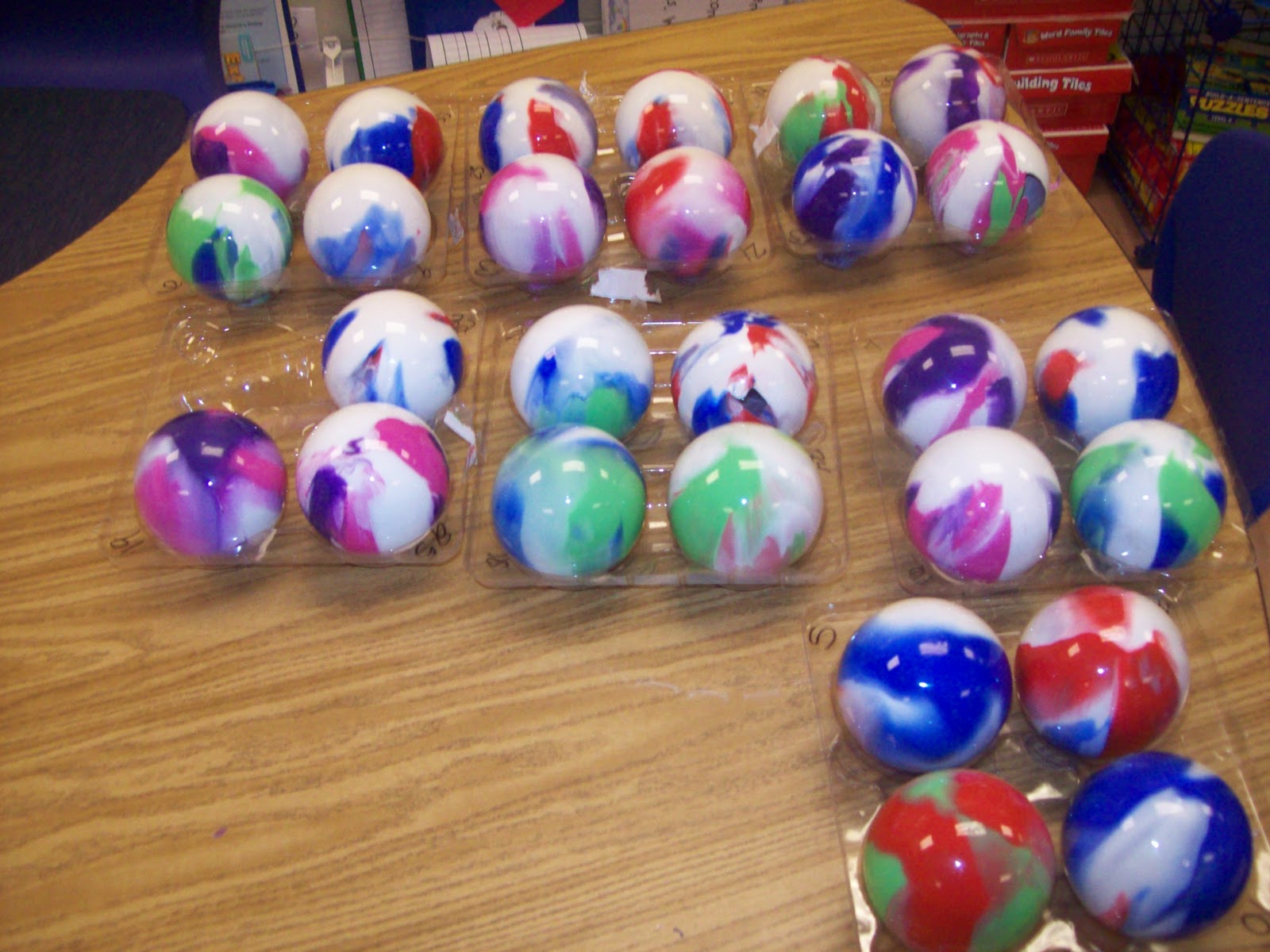<em>The Teaching Oasis</em>: Christmas Ornaments