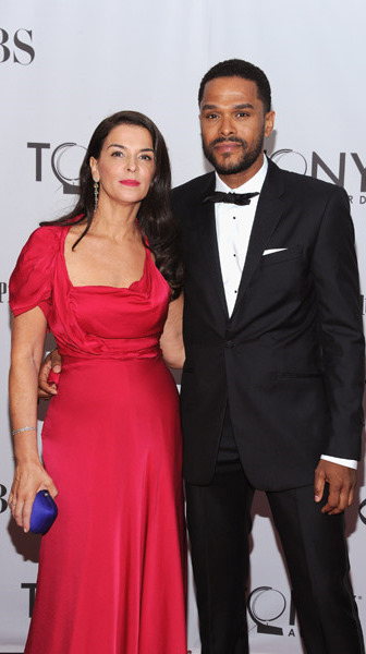 all i want to say is why actres...