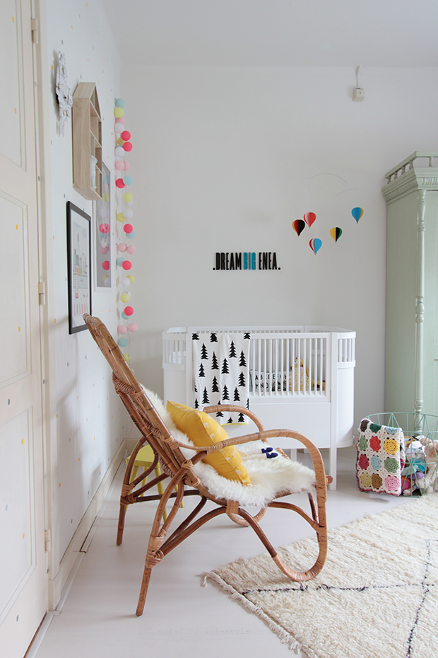 Habitación de bebé con aires boho chic - DecoPeques