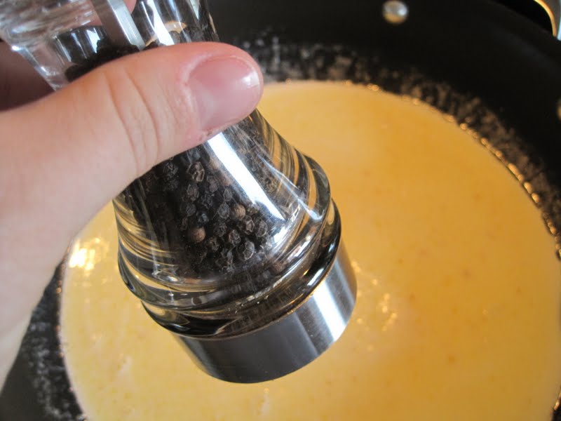 Mrs. Schwartz's Kitchen Tortellini Straw and Hay