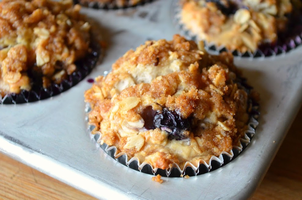 Blueberry Oatmeal Muffins With Streusel Serena Bakes Simply From Scratch