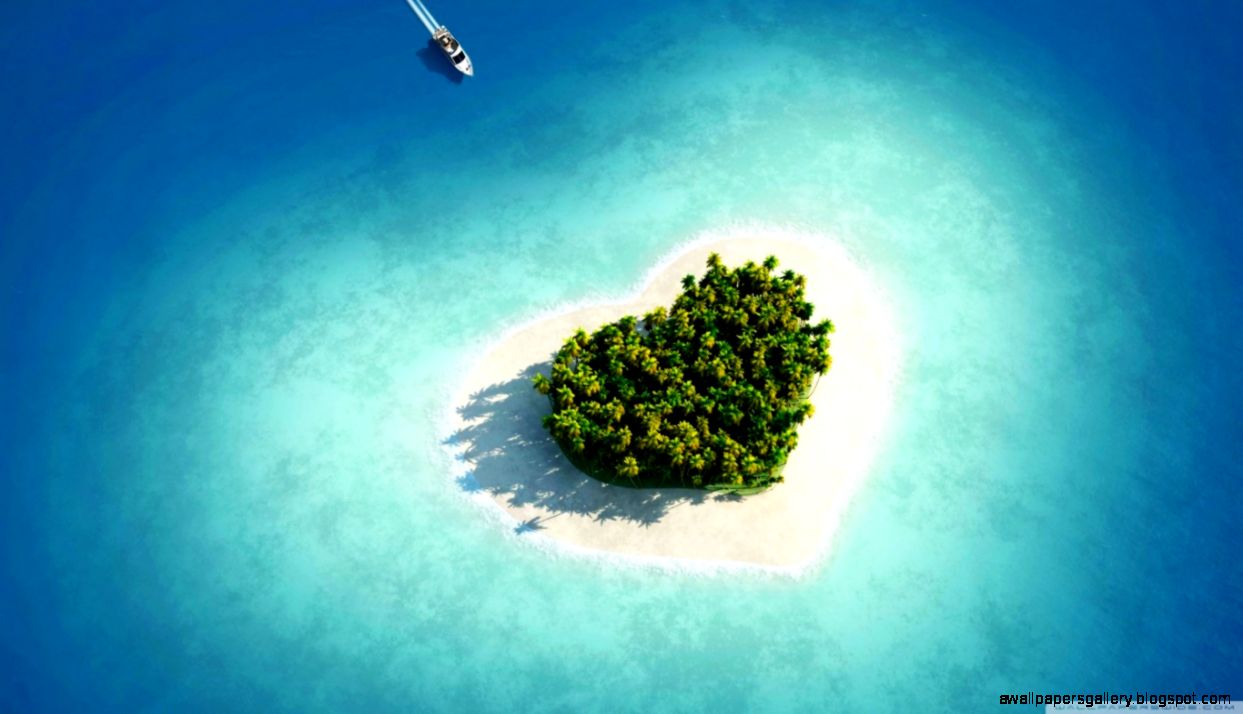 Aerial View Of Heart Shaped Tropical Island HD desktop wallpaper Aerial View Of Heart Shaped Tropical Island HD desktop wallpaper